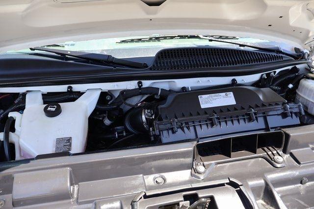 GMC Savana Cargo Van  2019