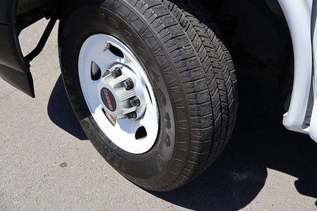 GMC Savana Cargo Van  2019