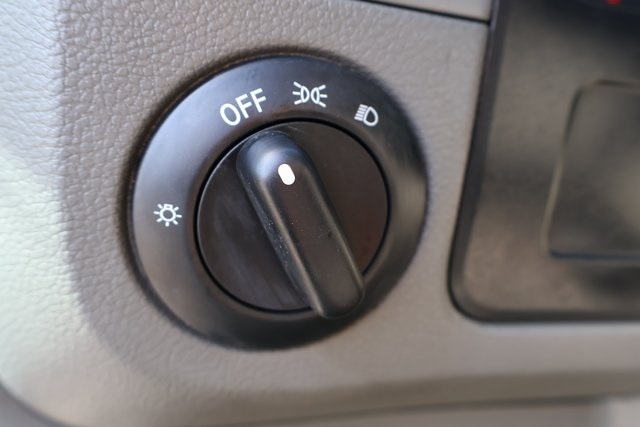 Nissan NV  2013 Nissan NV  2013