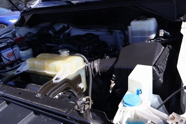 Nissan NV  2013 Nissan NV  2013