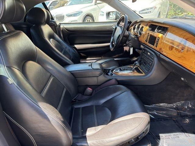 Jaguar XK8  2006