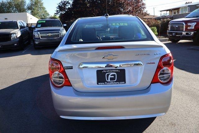 Chevrolet Sonic  2015