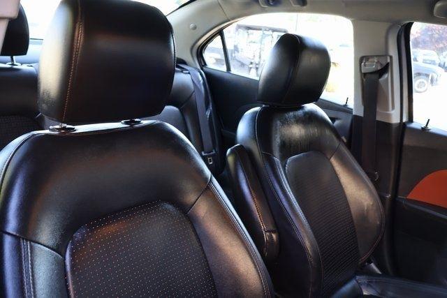 Chevrolet Sonic  2015