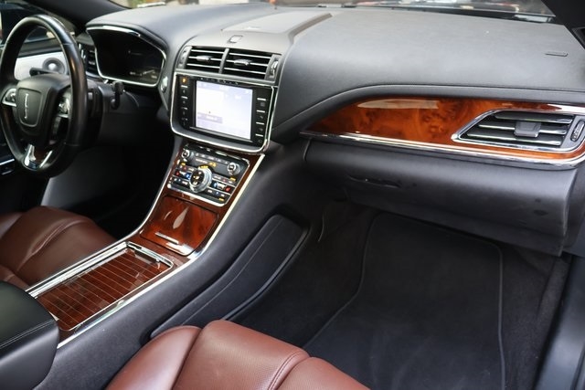 Lincoln Continental  2020