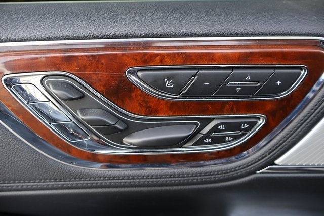 Lincoln Continental  2020