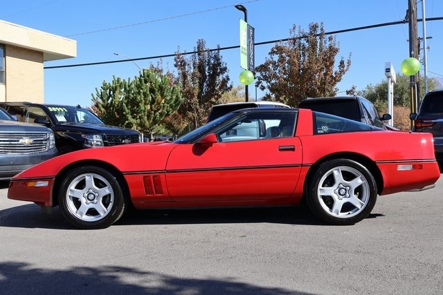 Chevrolet Corvette  1984