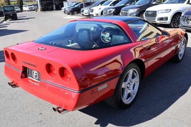 Chevrolet Corvette  1984