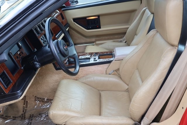 Chevrolet Corvette  1984