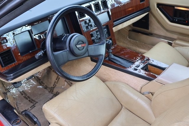 Chevrolet Corvette  1984