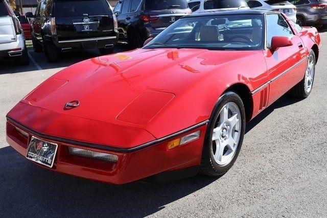 Chevrolet Corvette  1984