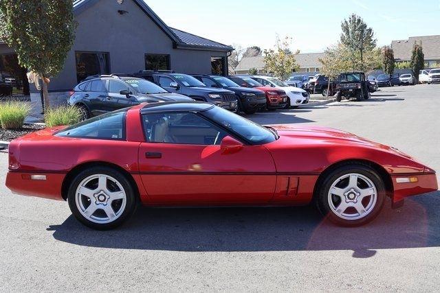 Chevrolet Corvette  1984