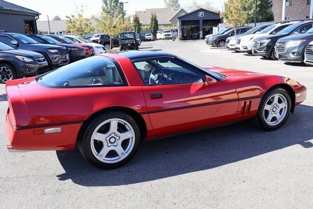 Chevrolet Corvette  1984