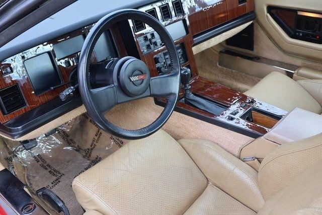 Chevrolet Corvette  1984