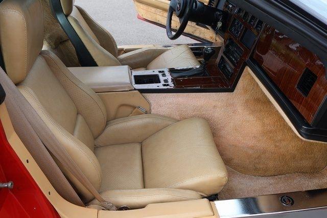 Chevrolet Corvette  1984