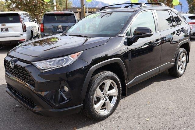 Toyota RAV4  2021