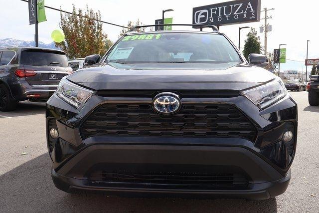 Toyota RAV4  2021