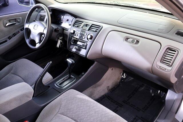 Honda Accord Sdn  2002