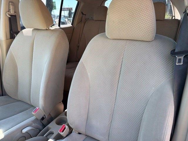 Nissan Versa  2011