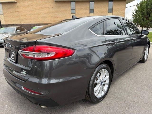 2019 Ford Fusion SE - Photo 10