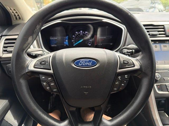 2019 Ford Fusion SE - Photo 47
