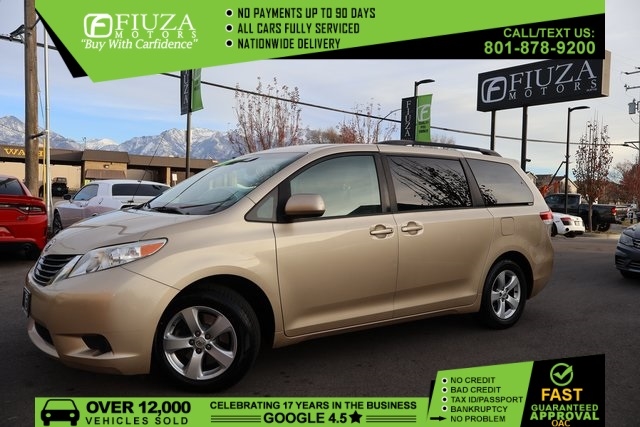 2012 Toyota Sienna LE Mobility Auto Access