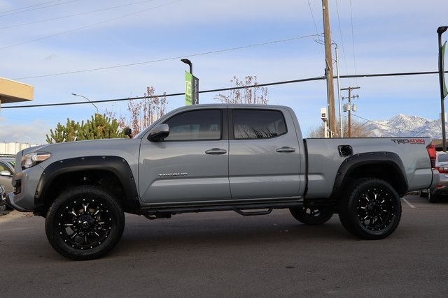 Toyota Tacoma  2018