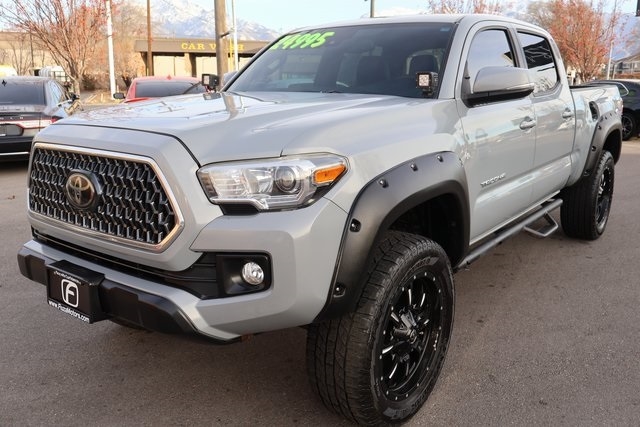 Toyota Tacoma  2018