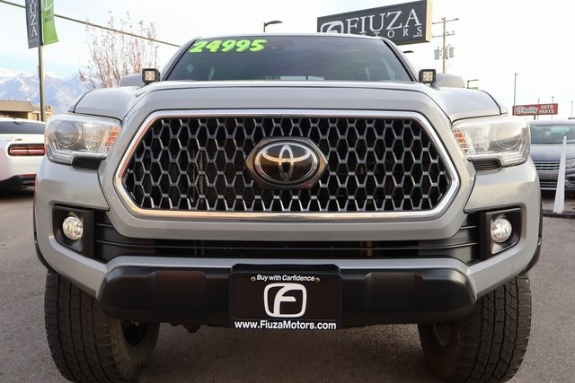 Toyota Tacoma  2018