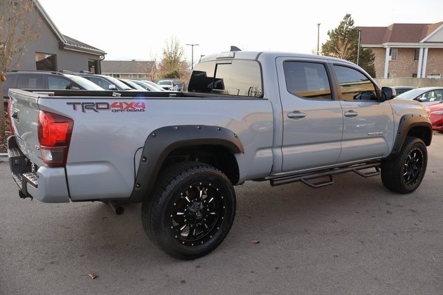 Toyota Tacoma  2018
