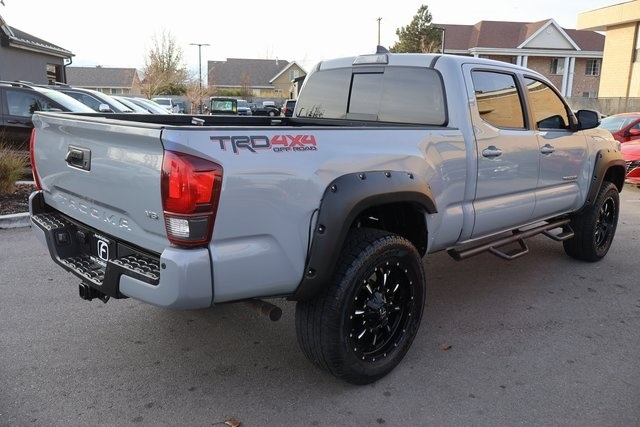 Toyota Tacoma  2018