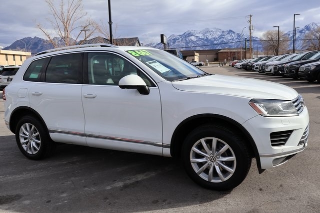 Volkswagen Touareg  2016