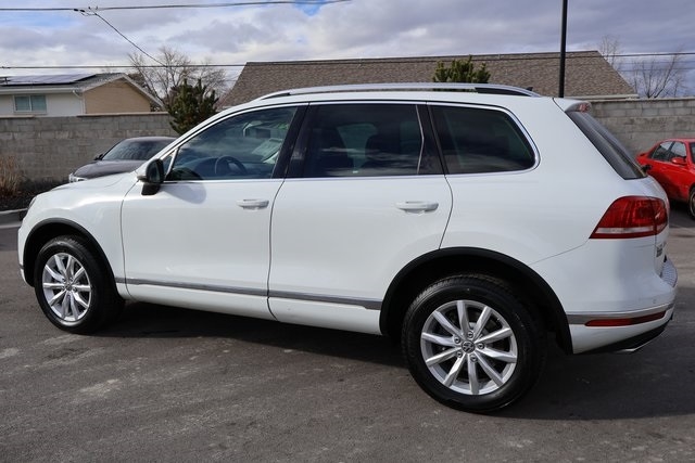 Volkswagen Touareg  2016