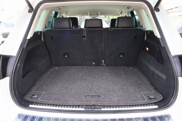 Volkswagen Touareg  2016