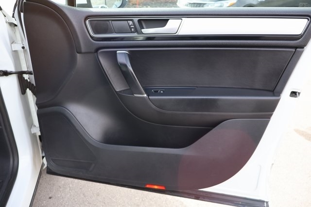 Volkswagen Touareg  2016