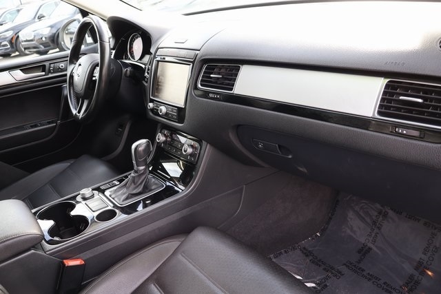 Volkswagen Touareg  2016