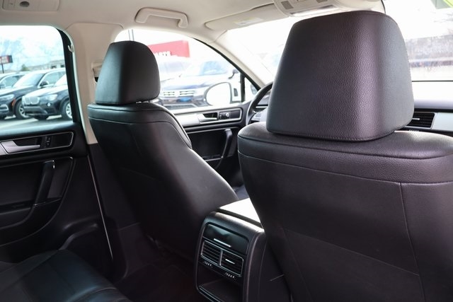 Volkswagen Touareg  2016