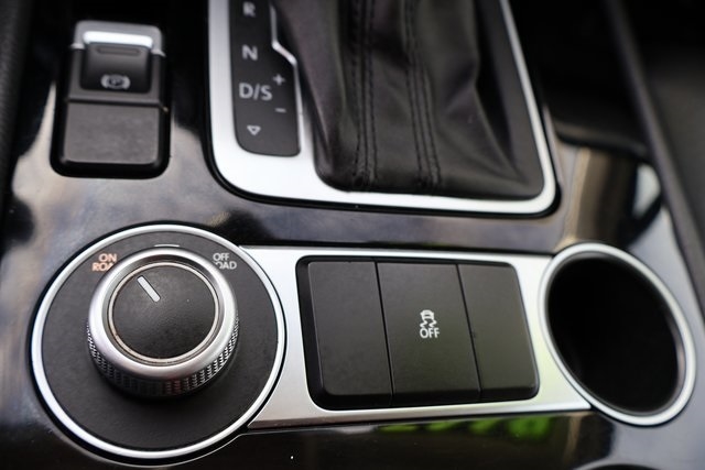 Volkswagen Touareg  2016