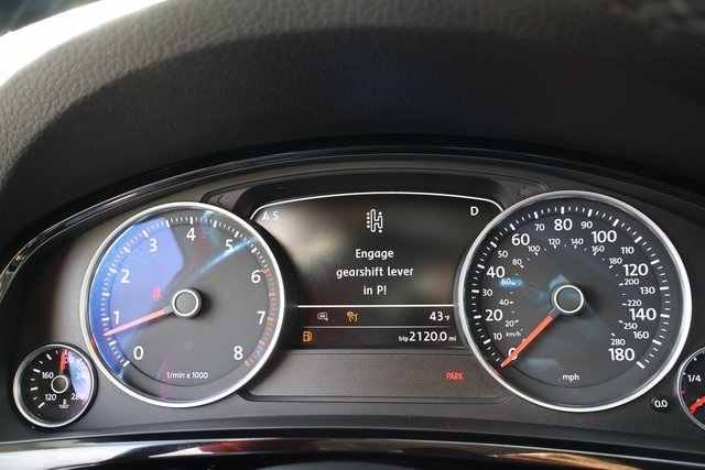 Volkswagen Touareg  2016