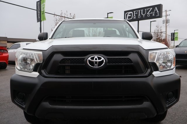 Toyota Tacoma  2013