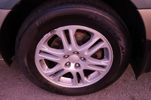 Subaru Legacy Wagon  2002