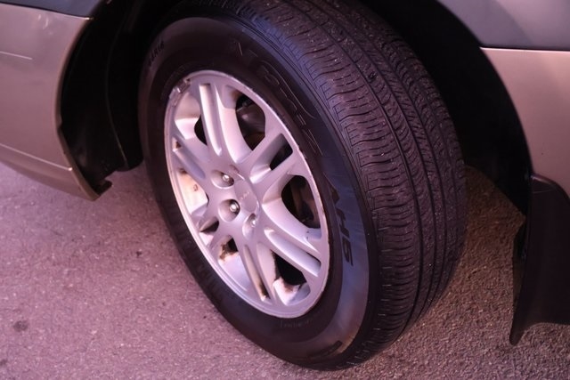 Subaru Legacy Wagon  2002