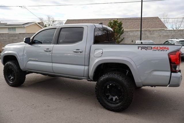 Toyota Tacoma  2018