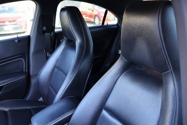 Mercedes-Benz CLA  2019