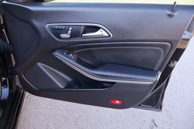 Mercedes-Benz CLA  2019