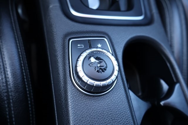 Mercedes-Benz CLA  2019