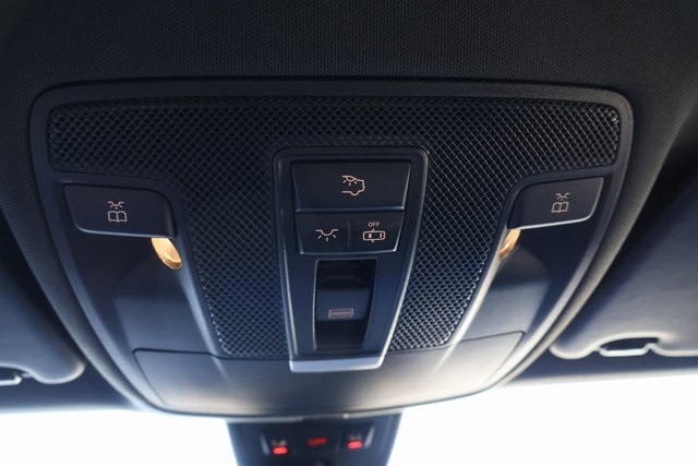 Mercedes-Benz CLA  2019