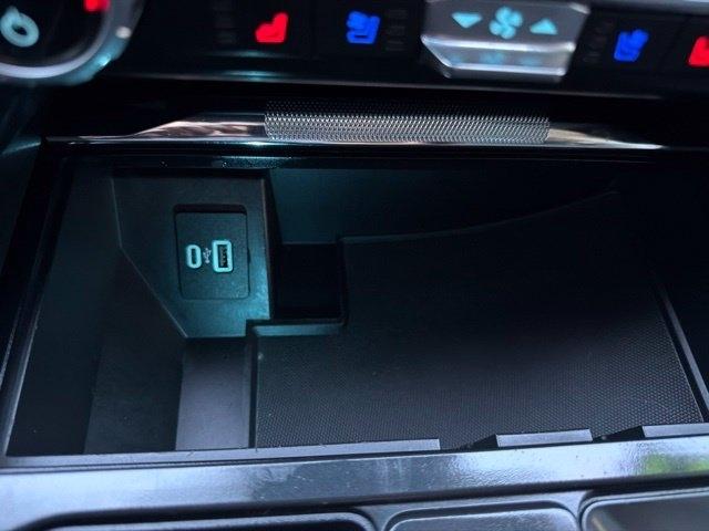 Ford F-150  2021