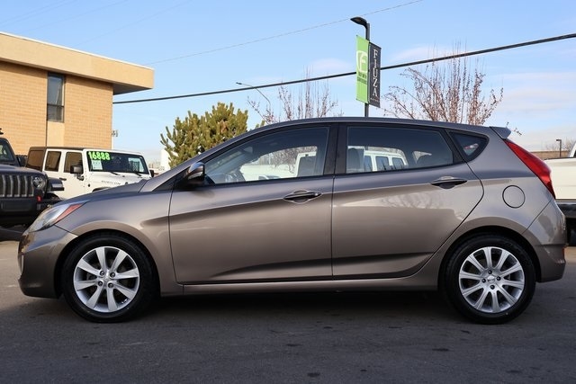 Hyundai Accent  2013