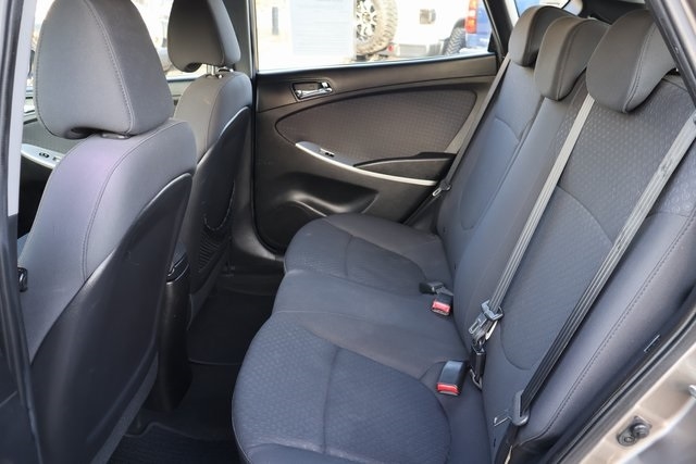 Hyundai Accent  2013