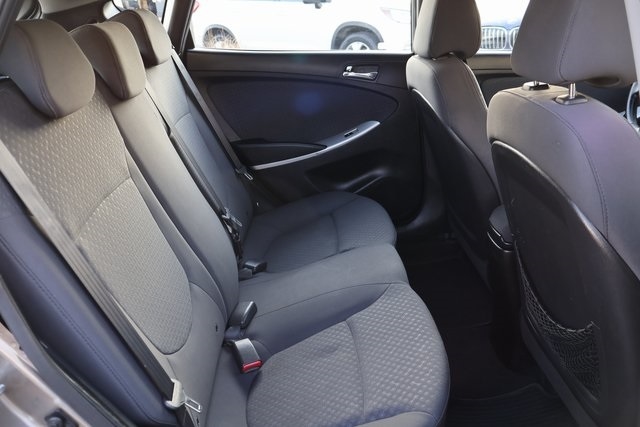 Hyundai Accent  2013